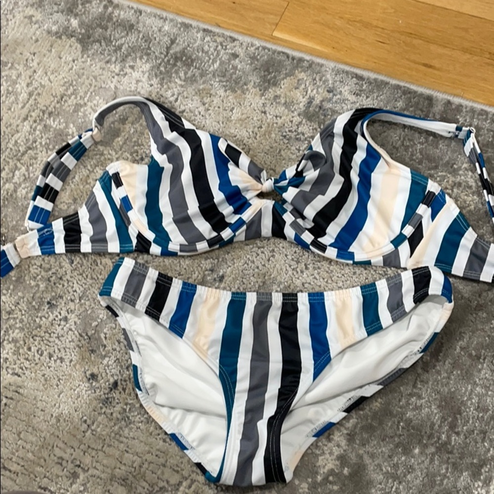 Bikini top and bottom